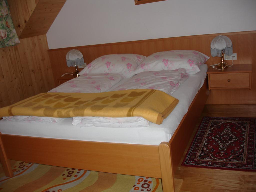Apartment Janschitz Gundersheim Zimmer foto